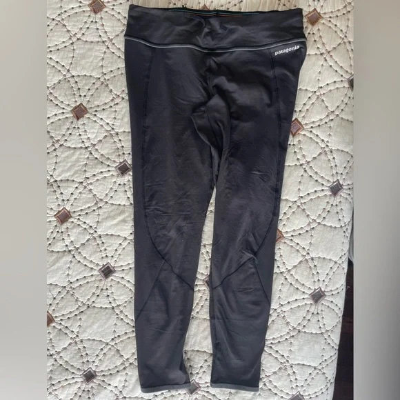 PATAGONIA-Women's Peak Mission Tights - 27" - Picture 4 of 9